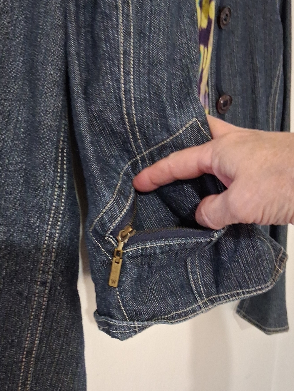 Denim Cropped Jacket / Button Up - Picture 8 of 10